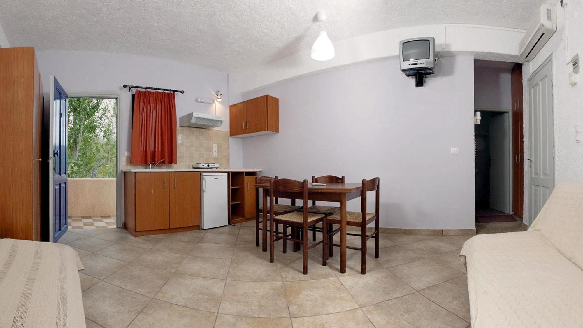 9 Musses Hotel Apartments Skala Mistegnon Rom bilde