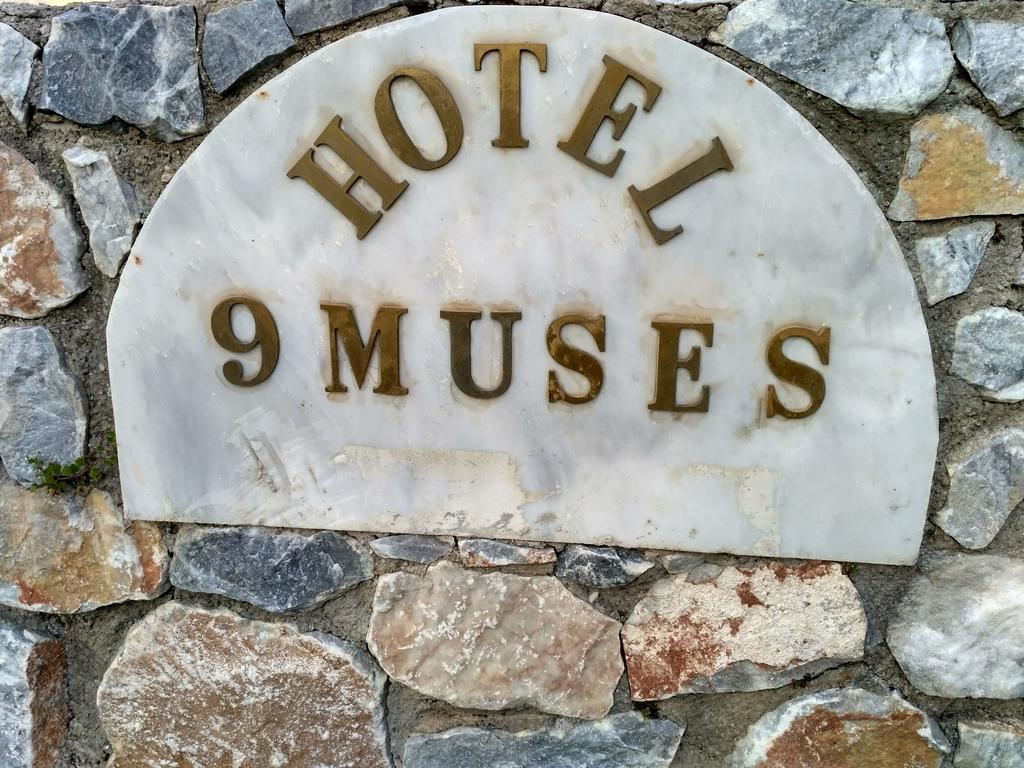 9 Musses Hotel Apartments Skala Mistegnon Eksteriør bilde